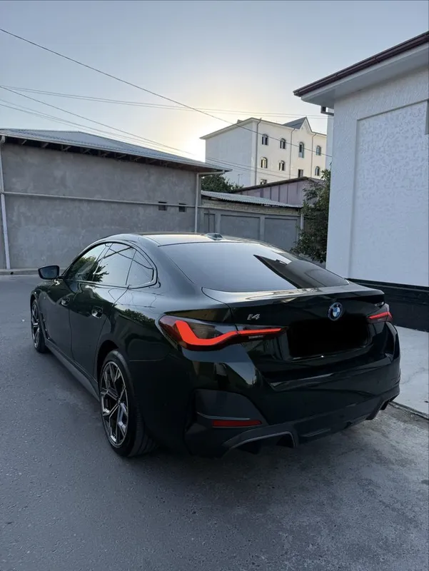 BMW I4 40i idial holati 3 BMW I4 40i idial holati 3
