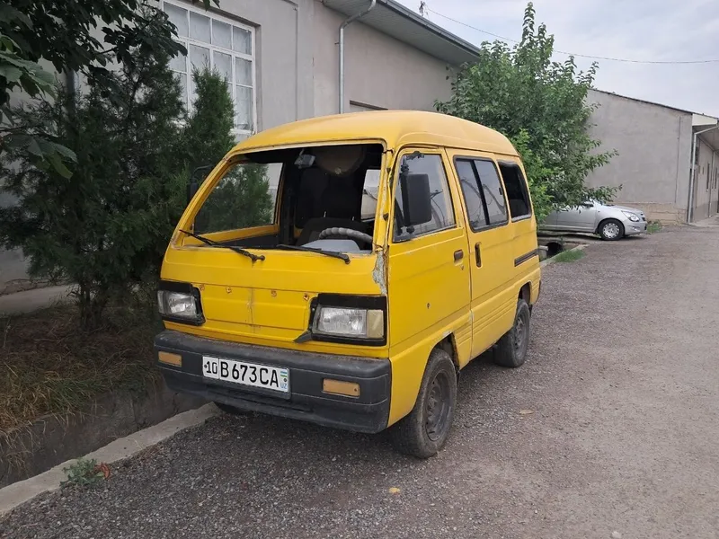 Продаётся Damas 1996 года выпуска после аварии 1 Продаётся Damas 1996 года выпуска после аварии 1
