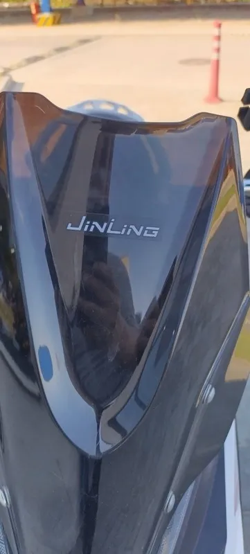 Sukuter benzing. 7