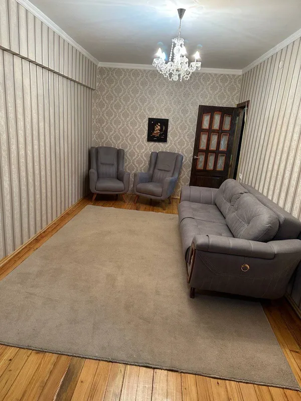 Сдаётся квартира на Ц6 5