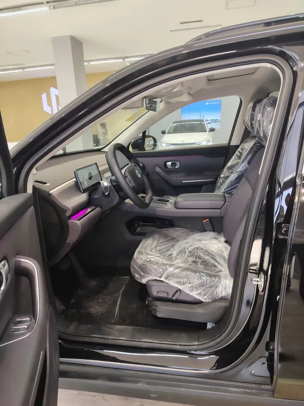 Leapmotor c16 210km premium dop opsiya full — фото 4