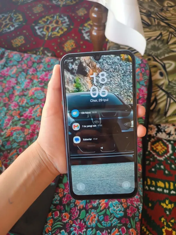 telefon 1 telefon 1