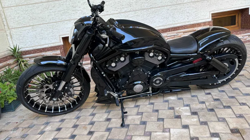 Продаётся Harley Davidson Night Road Custom в отличном состоянии — фото 2