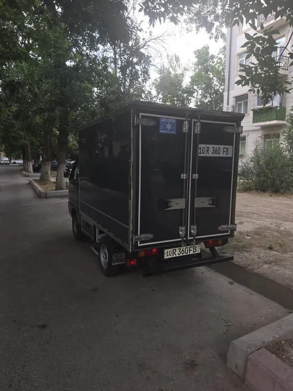 Labo sotiladi ... 3 Labo sotiladi ... 3
