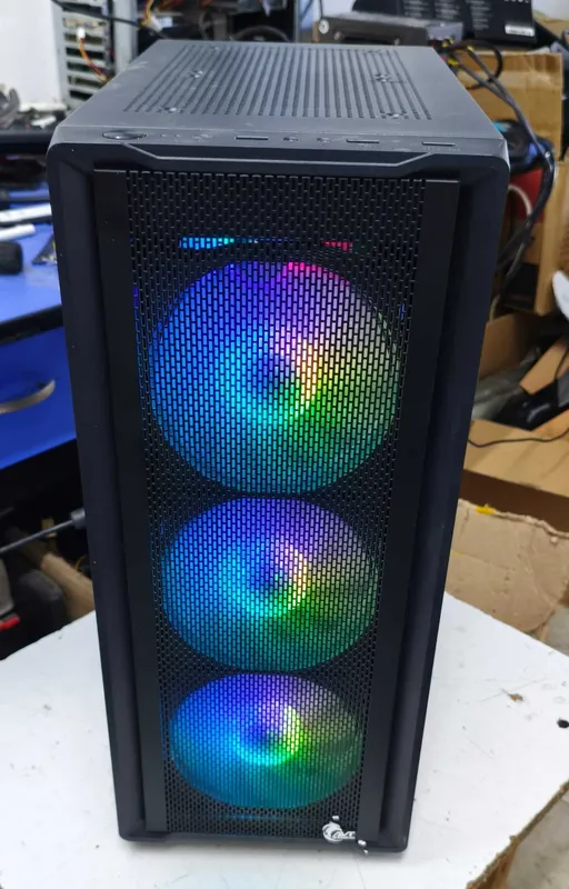 Kompyuter gaming PC + Monitor 180hz 27