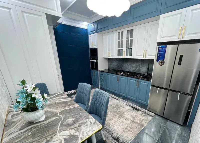 Новомосковский • 4 комнаты • 115 м² • 5/10 этаж 2
