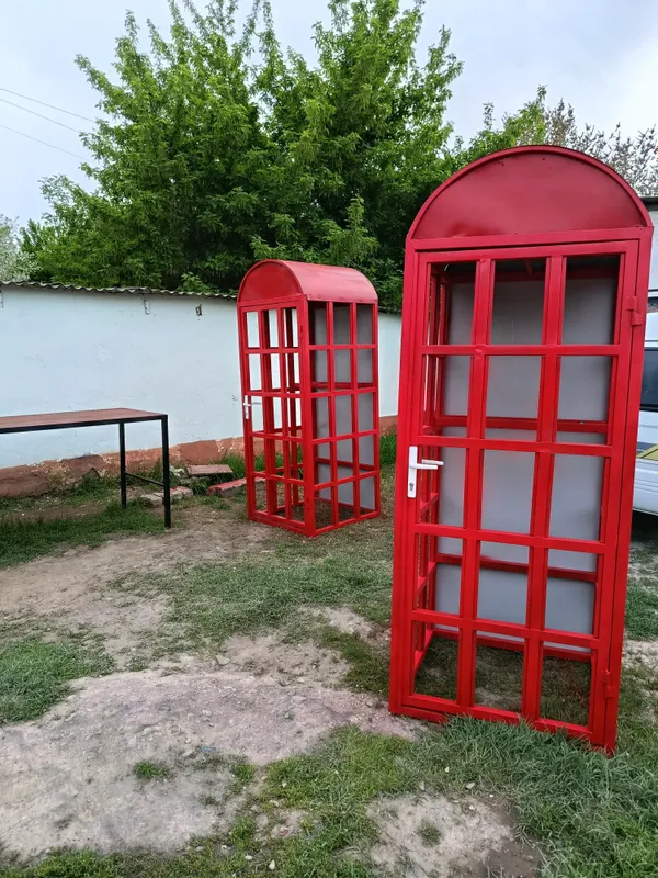 Dekorativ butka. Taksofon