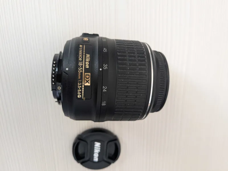 Объектив и аксессуары от фотоаппарата Nikon D3100 2 Объектив и аксессуары от фотоаппарата Nikon D3100 2