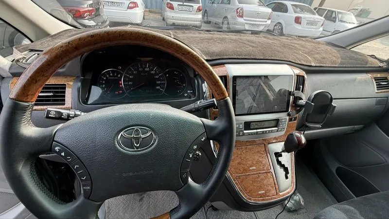 Toyota Alphard 2007 2.4 At 7 мест — фото 5