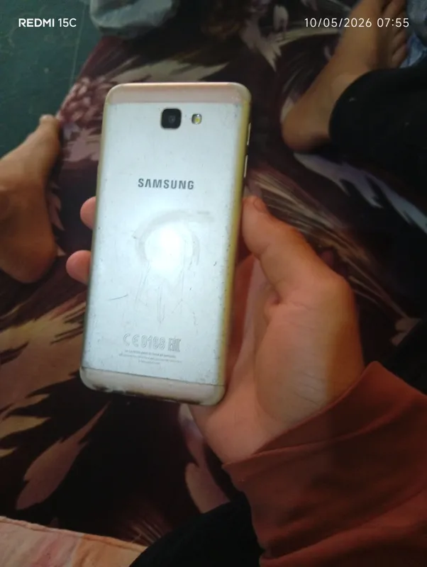 Samsung j5