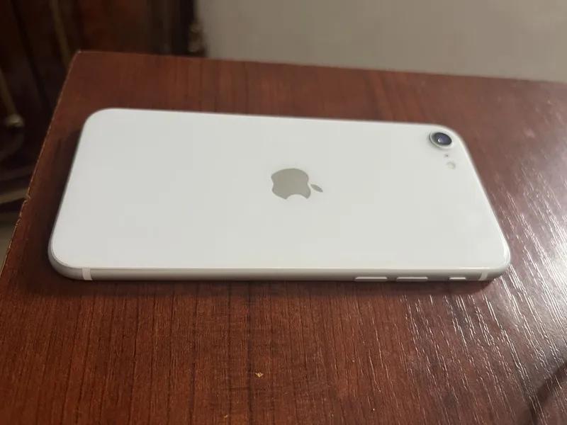 Iphone se 2020 tel nok ideal