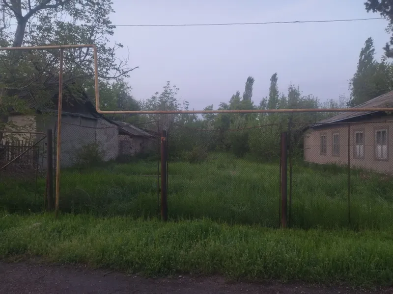 Земельный участок