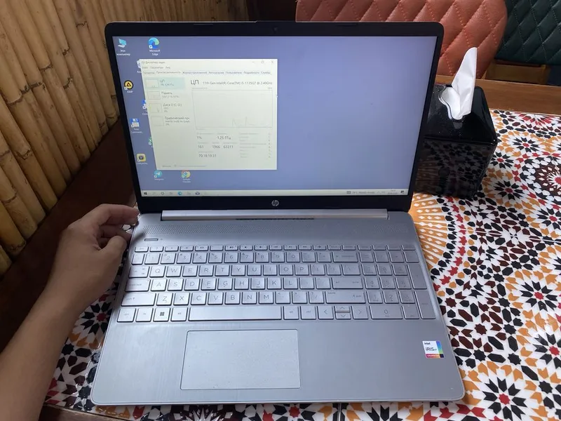 Ноутбук офисной hp — фото 1