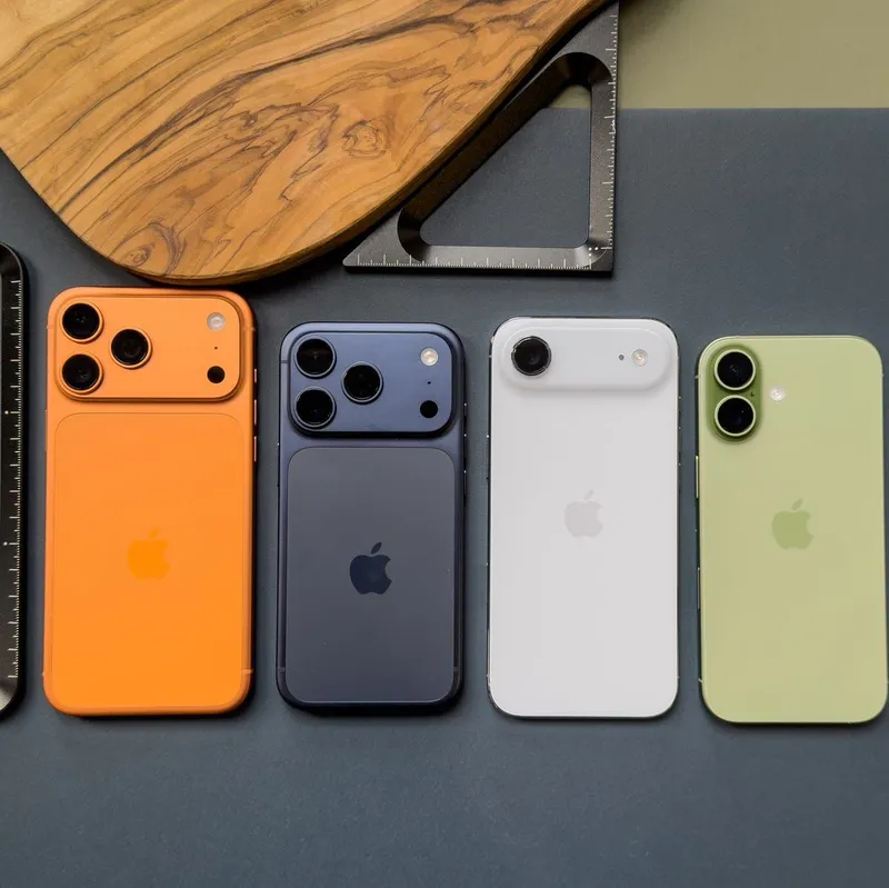 Apple iPhone 17 Pro Silver, Blue, Orange 256 Gb — фото 5