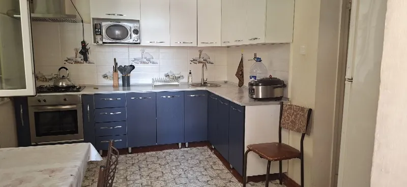 Muhtor Ahrafiy ko'chasida Uy sotiladi — фото 5
