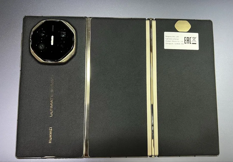 Тройной складной смартфон Huawei Mate XT Ultimate Design Б.У 16/1ТБ 5