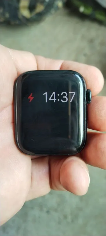 Apple watch se 2022 44mm 1 Apple watch se 2022 44mm 1