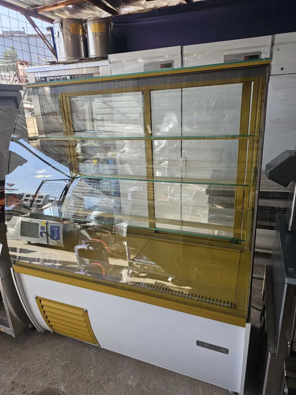Azn.uz xoladelnik 220v xolati ideal — фото 2