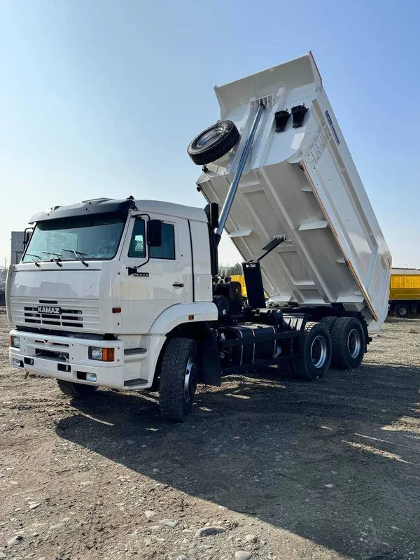 КАМАЗ Самосвал 6520 на 18 кубов