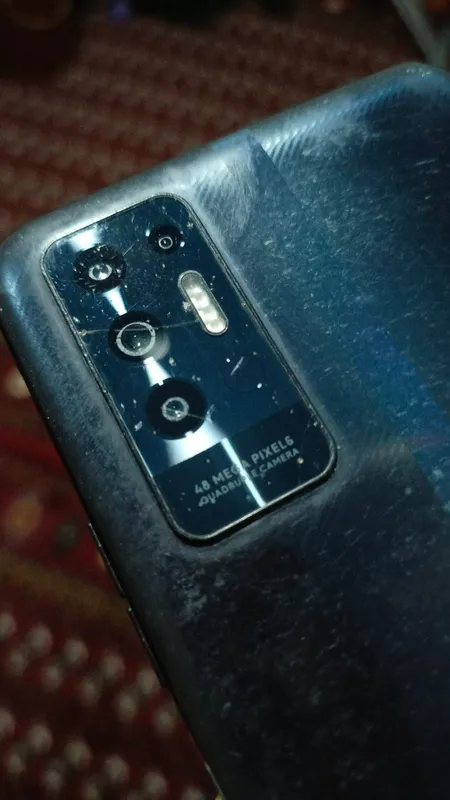 TECNO POVA 2 LE7n madel 4/128 lik igravoy rejimibo 7