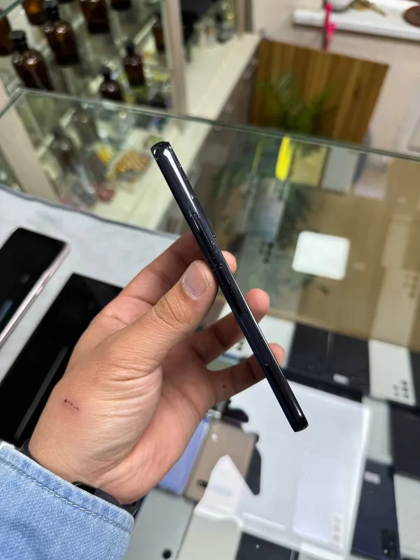 Samsung S22 5G, американская версия 2