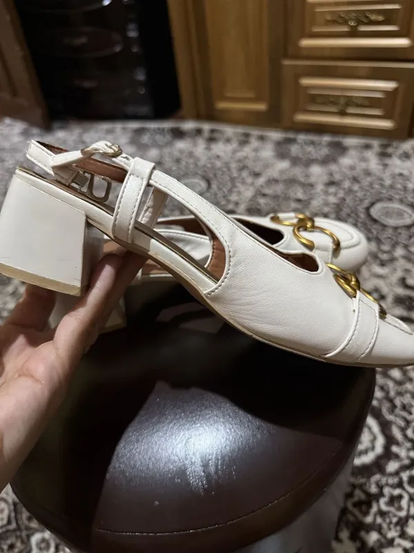 Холати яхши кам кийилган 4