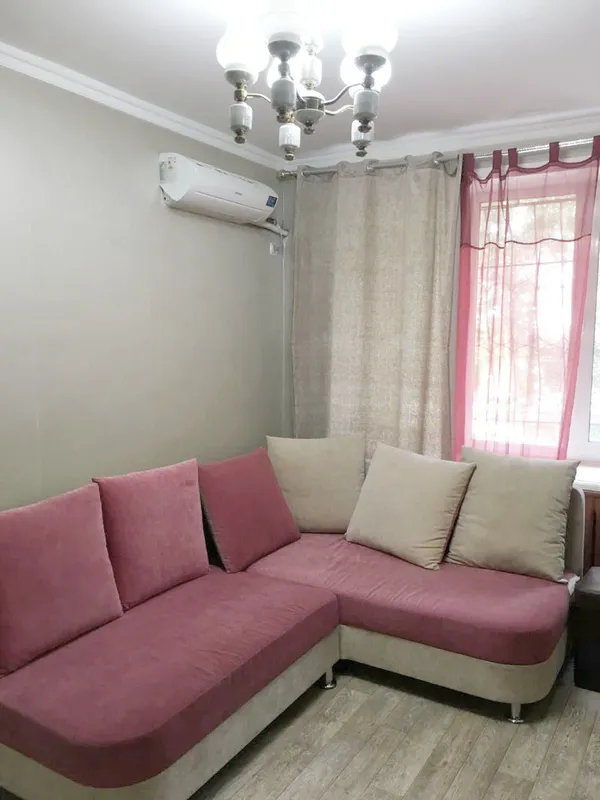 КВАРТИРА В АРЕНДУ М. КОСМОНАВТОВ 400$ 2 КВАРТИРА В АРЕНДУ М. КОСМОНАВТОВ 400$ 2