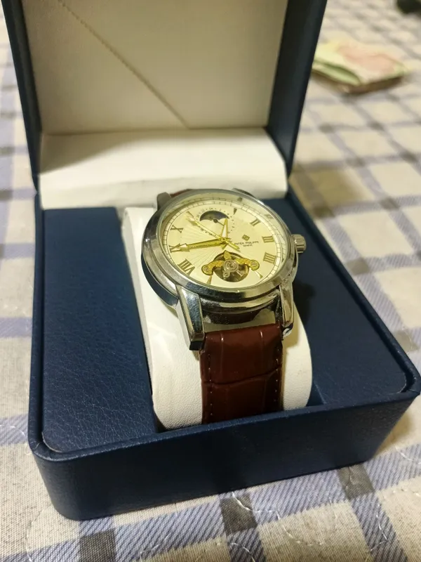 Наручные часы Patek Philippe с автоподзаводом 6 Наручные часы Patek Philippe с автоподзаводом 6