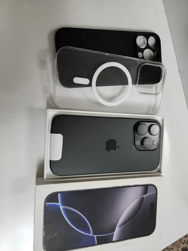 iPhone 16 Pro Black Titanium 128GB, holati 92% 5