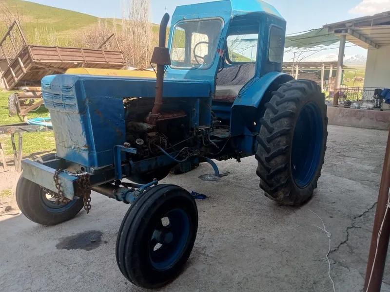 Traktor t40 sotiladi — фото 1