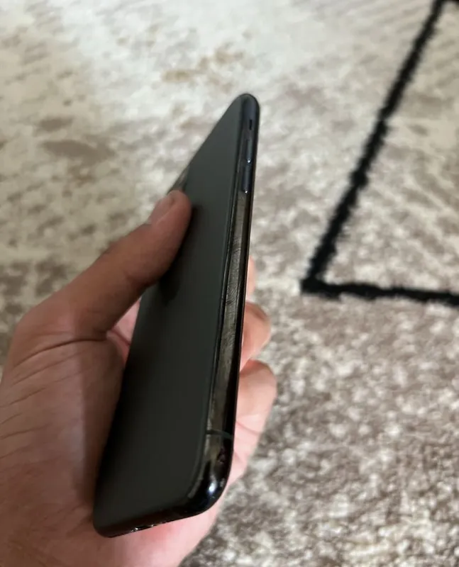 iPhone 11 Pro, гарантия 6