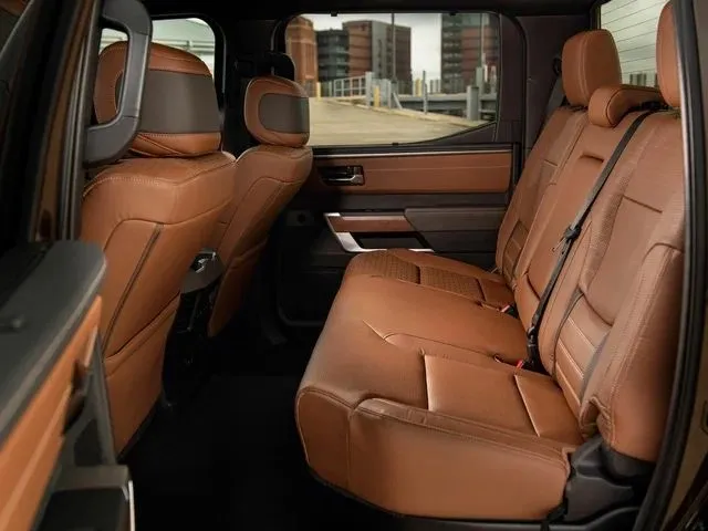 Toyota Tundra на заказ (autocity) — фото 4