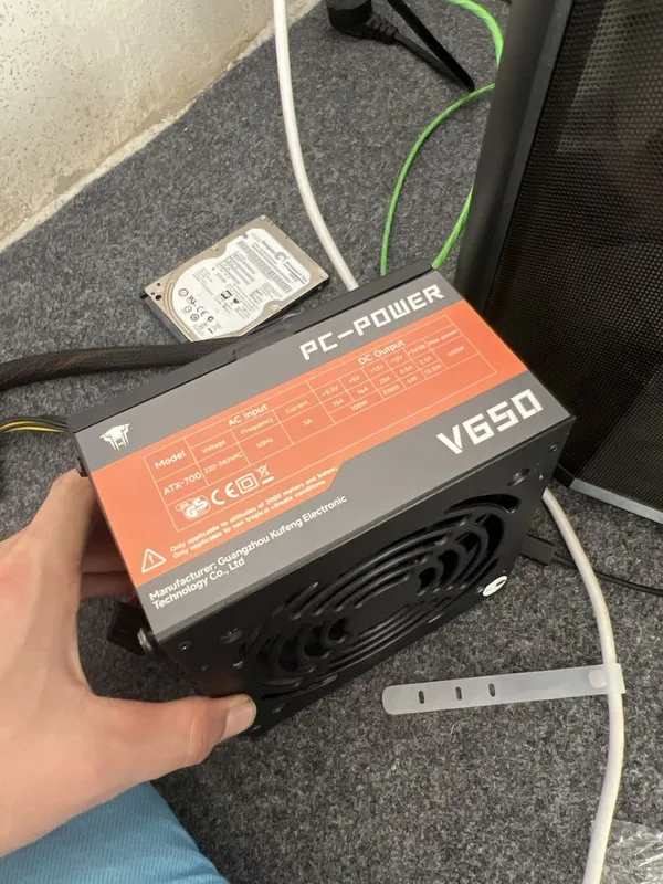 PC- Power Blok Pitaniya PSU 650W 1 PC- Power Blok Pitaniya PSU 650W 1