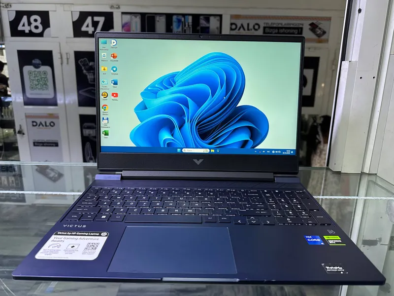 Ноутбук HP Victus 2
