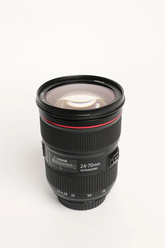 Canon EF 24-70 2.8 L USM II 6