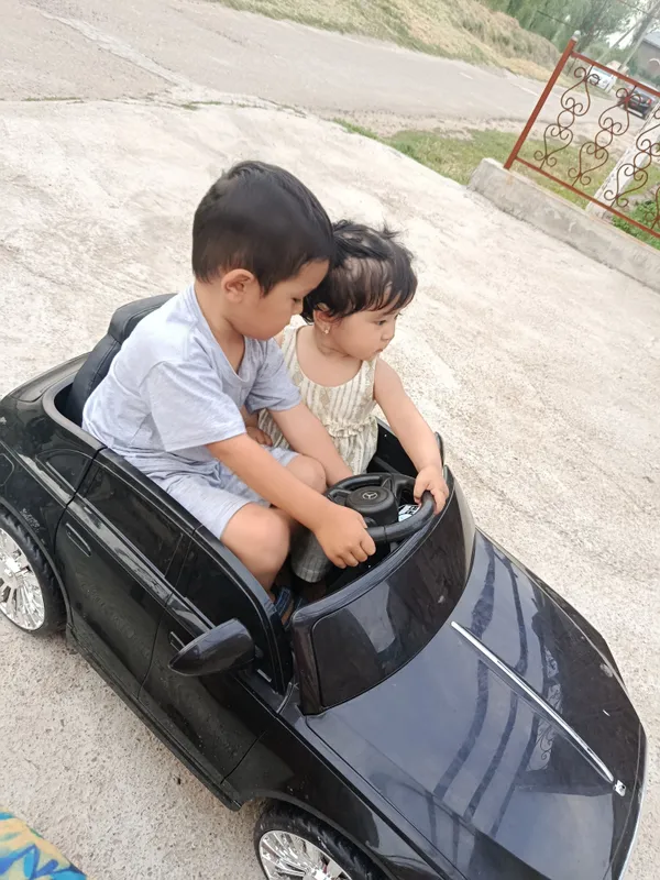 2 hil moshina .1 ta velik 3