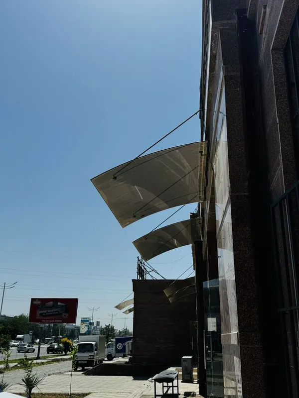 Kalonniy oyna kazirok sotiladi Kalonniy oyna kazirok sotiladi