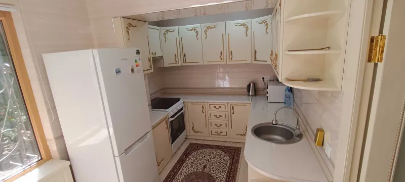 Сдам свою 4х комнатную квартиру на Садык Азимова (Японское посольство) — фото 3