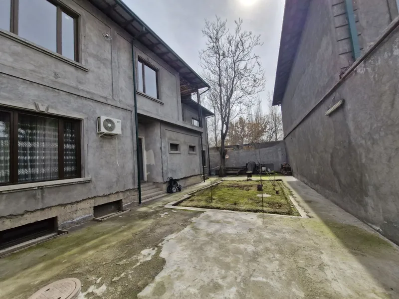 БИЙ дом 3.3 сотки, 3 уровня 6 комнат, 2-детская больница — фото 2