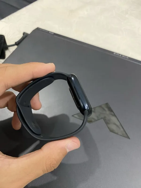 Apple iWatch 9 41 мм, идеальное состояние 2 Apple iWatch 9 41 мм, идеальное состояние 2