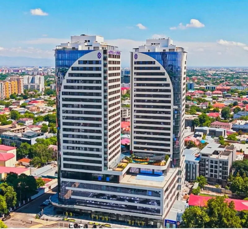 Модера Таверс Шота Руставели | 350кв - нежилое помещение вдоль дороги — фото 1