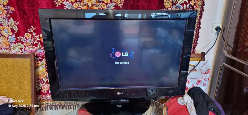 LG телевизор диагональ 32 дюйма Корейский сборка LCD — фото 1