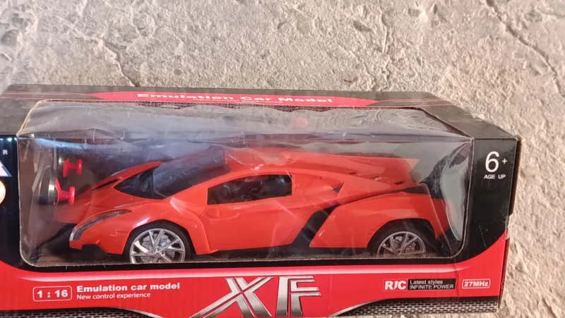 Машинка на пульте Lamborghini 1
