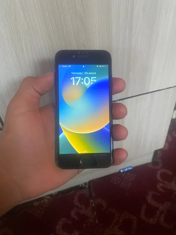 Телефон 1