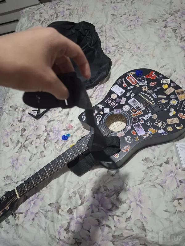 Gitara акустическый 1 Gitara акустическый 1