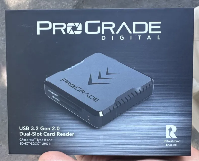 СД Картридер Pro Grade Digital Dual-Slot Card Reader