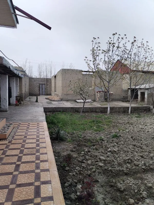 Samarqand viloyati Jomboy tumani uy sotiladi 7 sotix