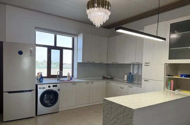 Продается 4х комнатная квартира, Гульбахоре 2