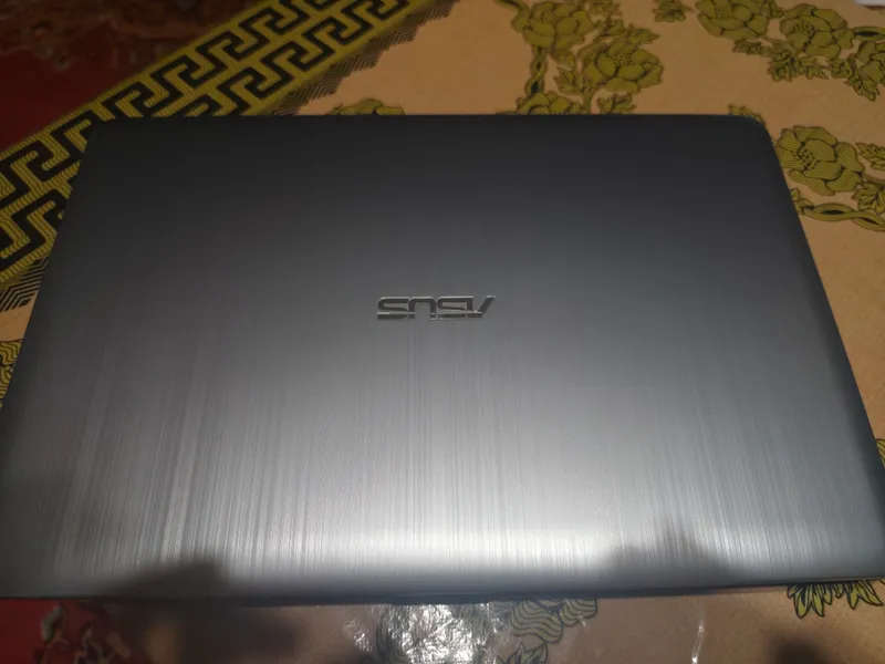 Ноутбук ASUS vivobook X540U Ноутбук ASUS vivobook X540U