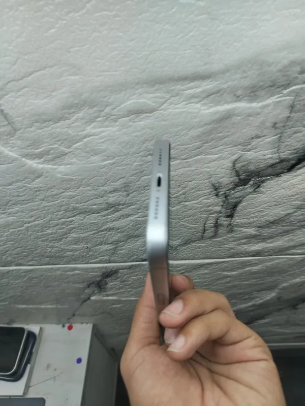 Iphone 14 Max 5